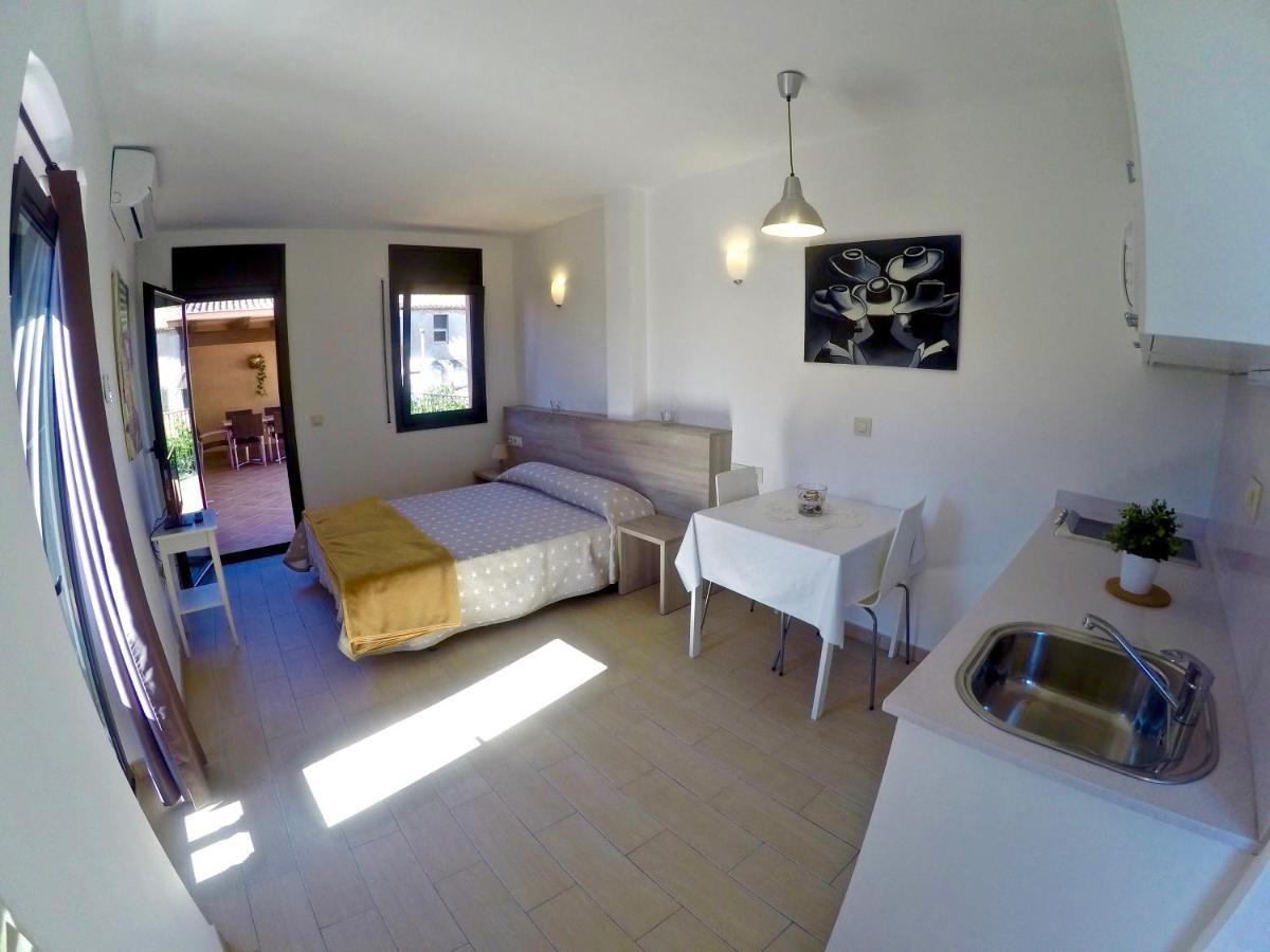Apartaments Fonda Comerc Torroella de Montgrí المظهر الخارجي الصورة