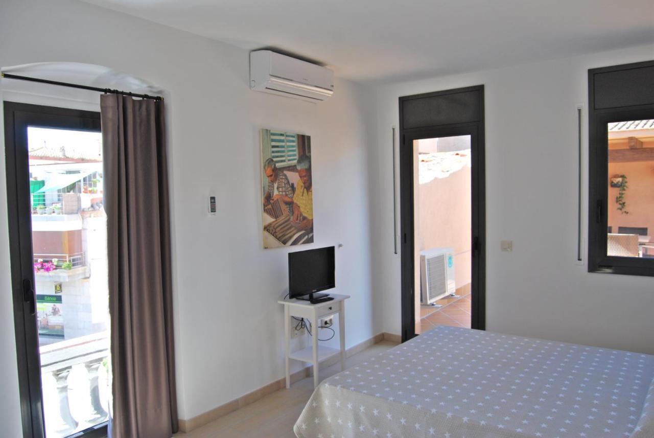 Apartaments Fonda Comerc Torroella de Montgrí المظهر الخارجي الصورة