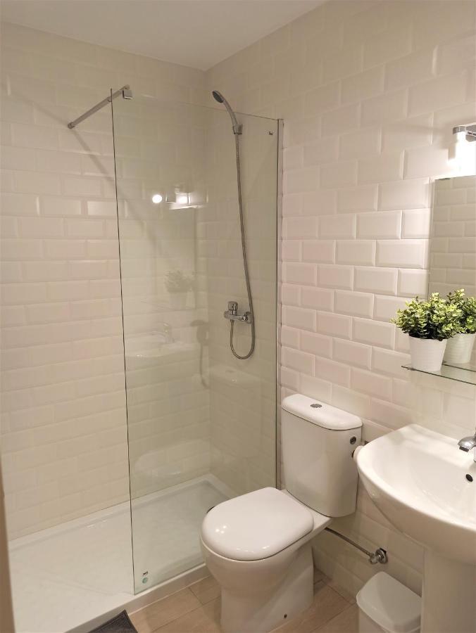 Apartaments Fonda Comerc Torroella de Montgrí المظهر الخارجي الصورة