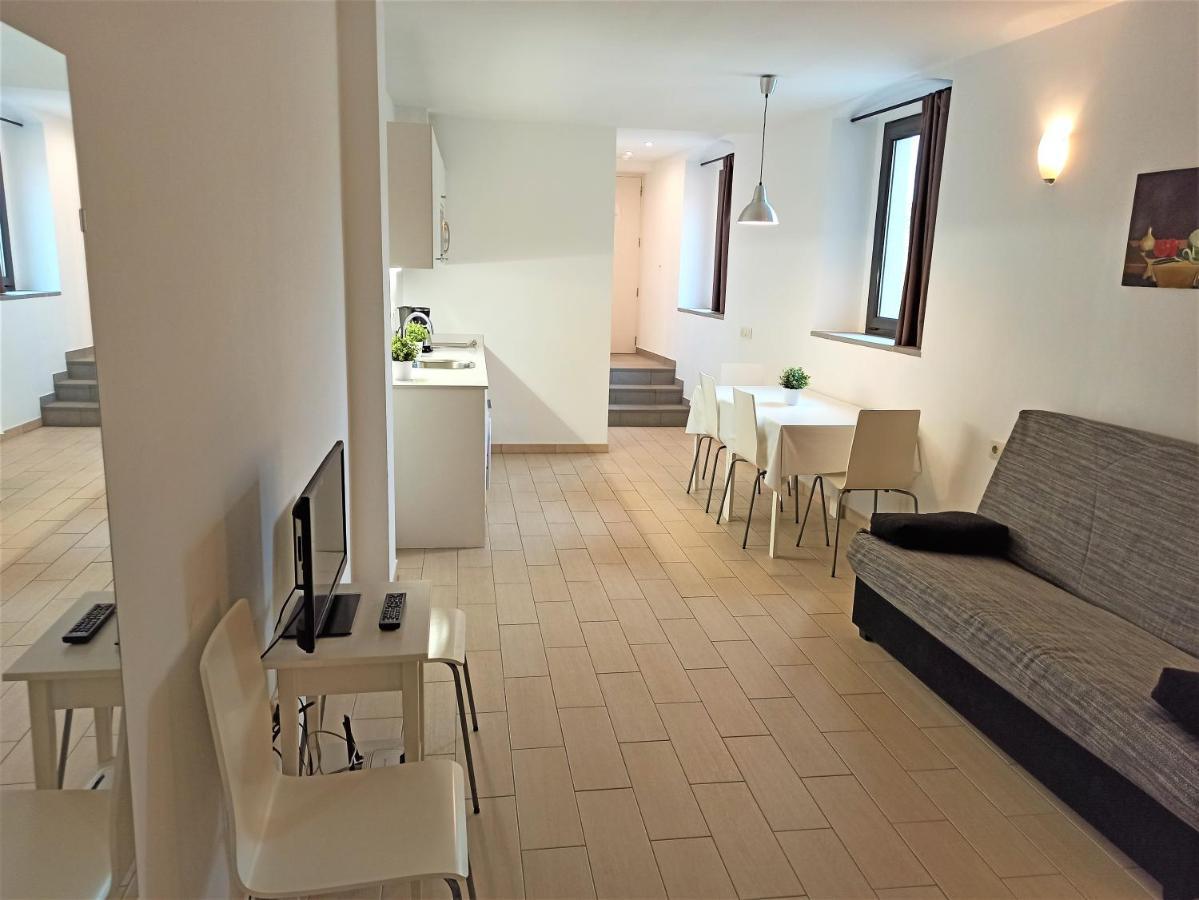 Apartaments Fonda Comerc Torroella de Montgrí المظهر الخارجي الصورة