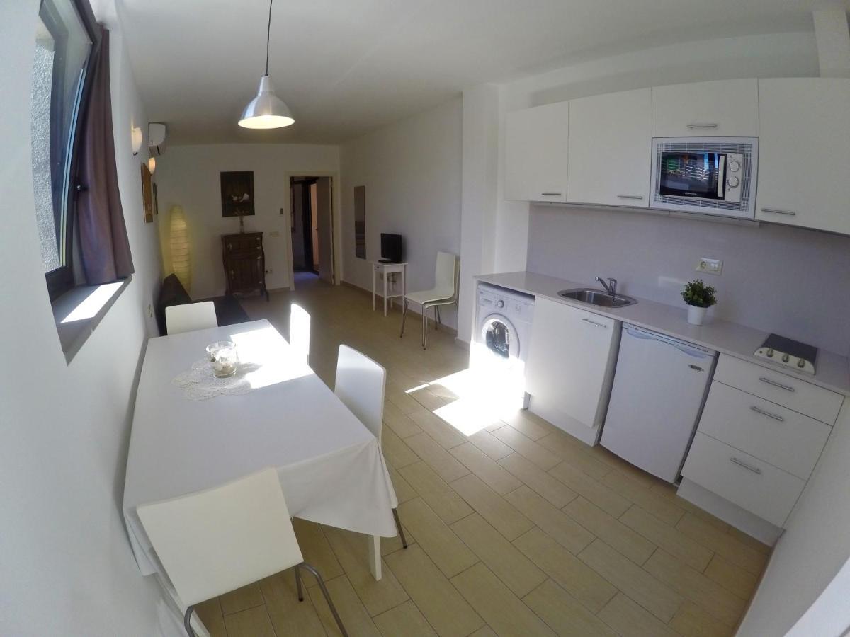 Apartaments Fonda Comerc Torroella de Montgrí المظهر الخارجي الصورة
