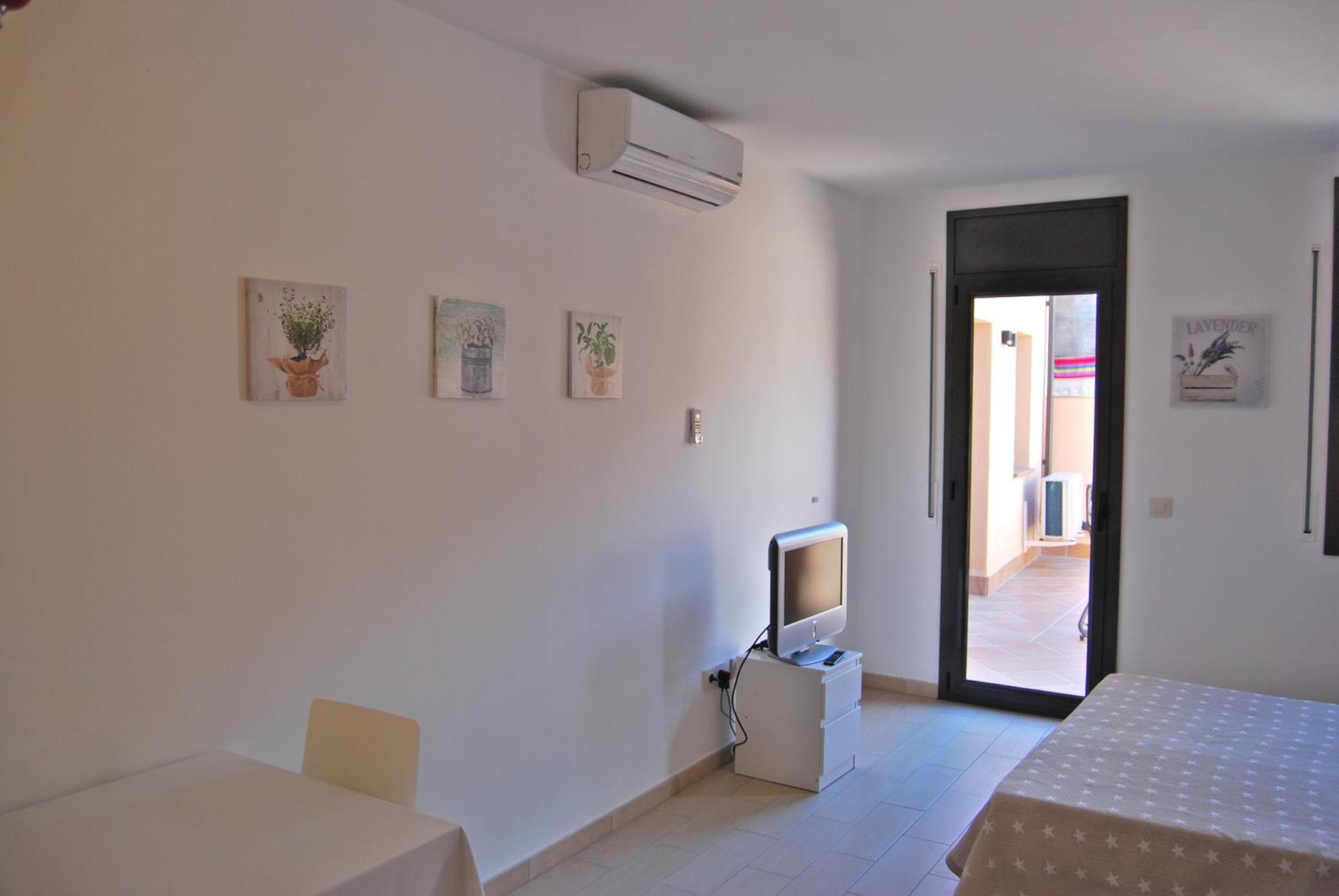 Apartaments Fonda Comerc Torroella de Montgrí المظهر الخارجي الصورة