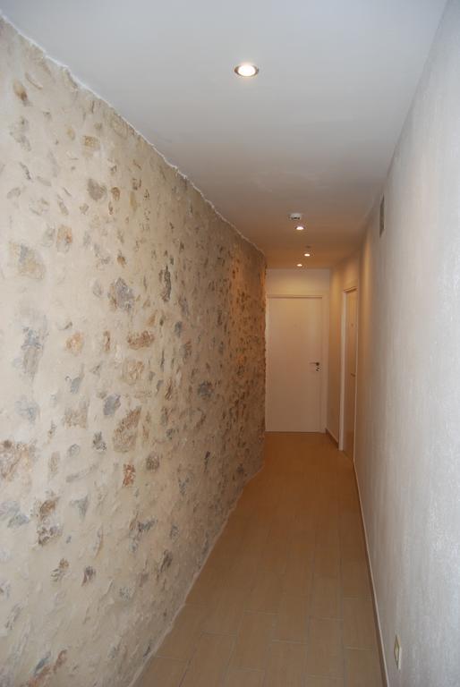 Apartaments Fonda Comerc Torroella de Montgrí المظهر الخارجي الصورة